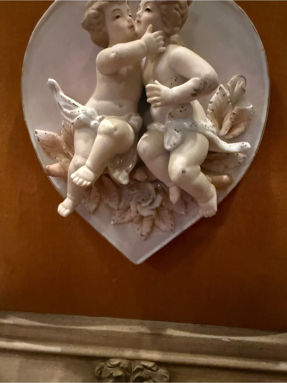 VTG Porcelain Bisque Heart Sculpture Wall Hanging on Velvet 2 Angels Framed 3D